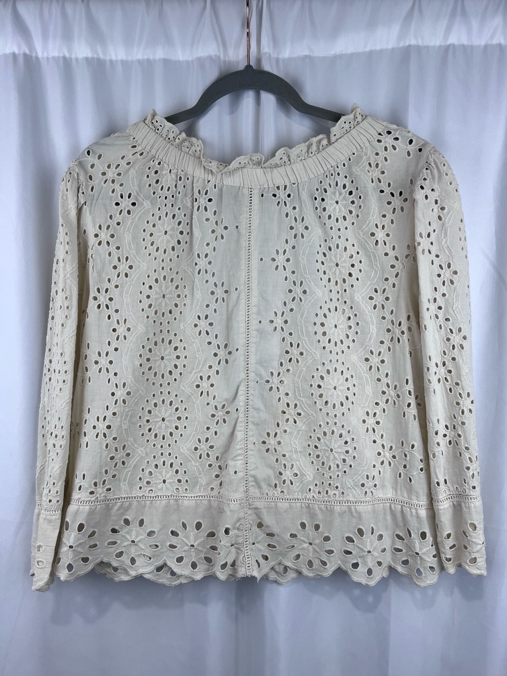 Jennifer And Grace Cream Eyelet Blouse Size Medium - Picture 3 of 12